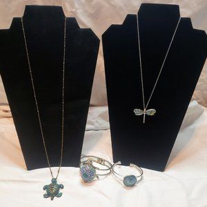 Small silvertone jewelry lot - 2 necklaces, 2 braclets